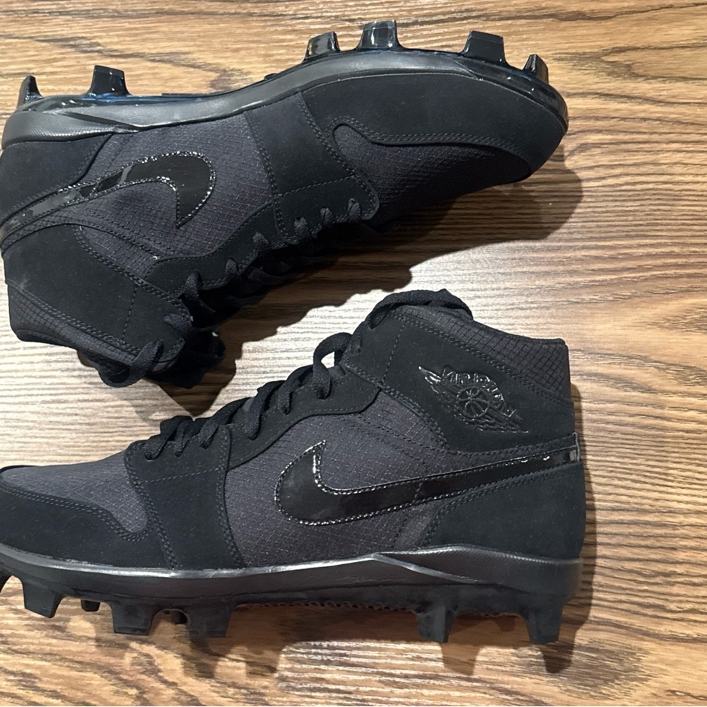 Size 14 Air Jordan 1 Retro MCS Suede Baseball Cleats Triple Black AV5354-002 - Picture 3 of 13